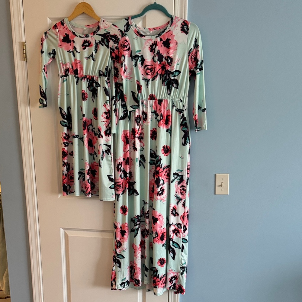 Mother’s Day Twins- Floral Maxi Dress Set- mother L & daughter 7/8 Y- w/ Pockets